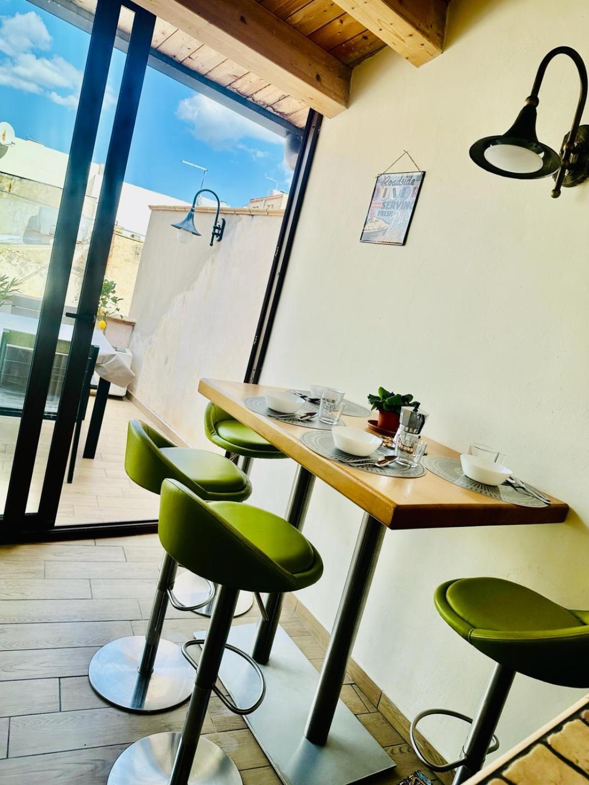 Holiday House Valpie Avola Ngoại thất bức ảnh
