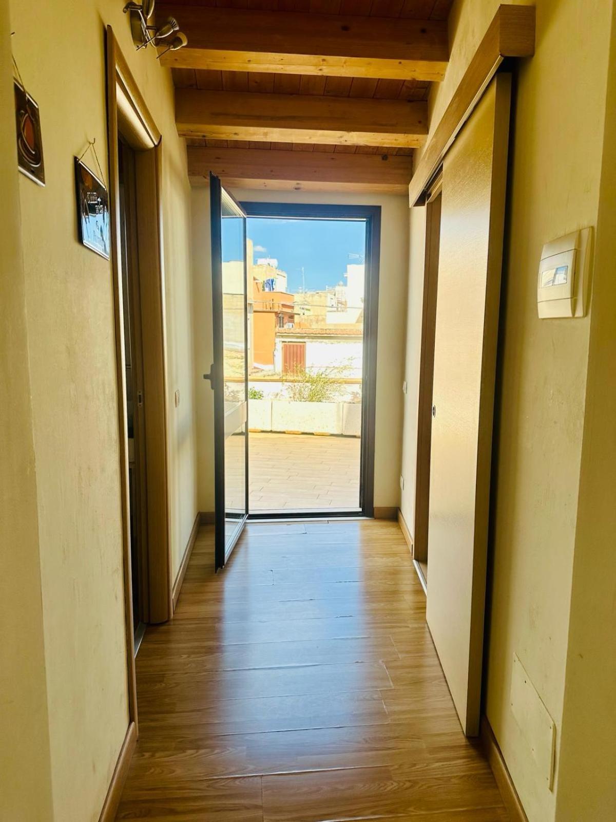 Holiday House Valpie Avola Ngoại thất bức ảnh