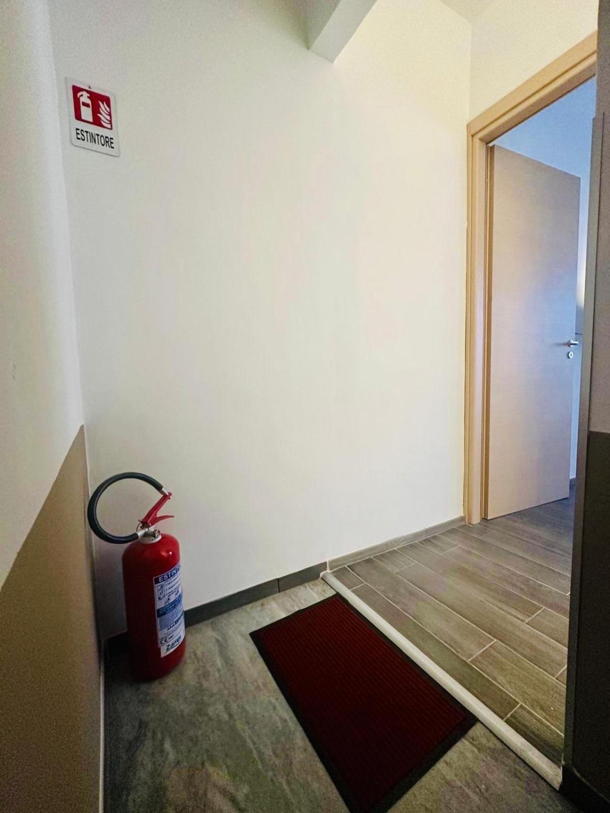 Holiday House Valpie Avola Ngoại thất bức ảnh
